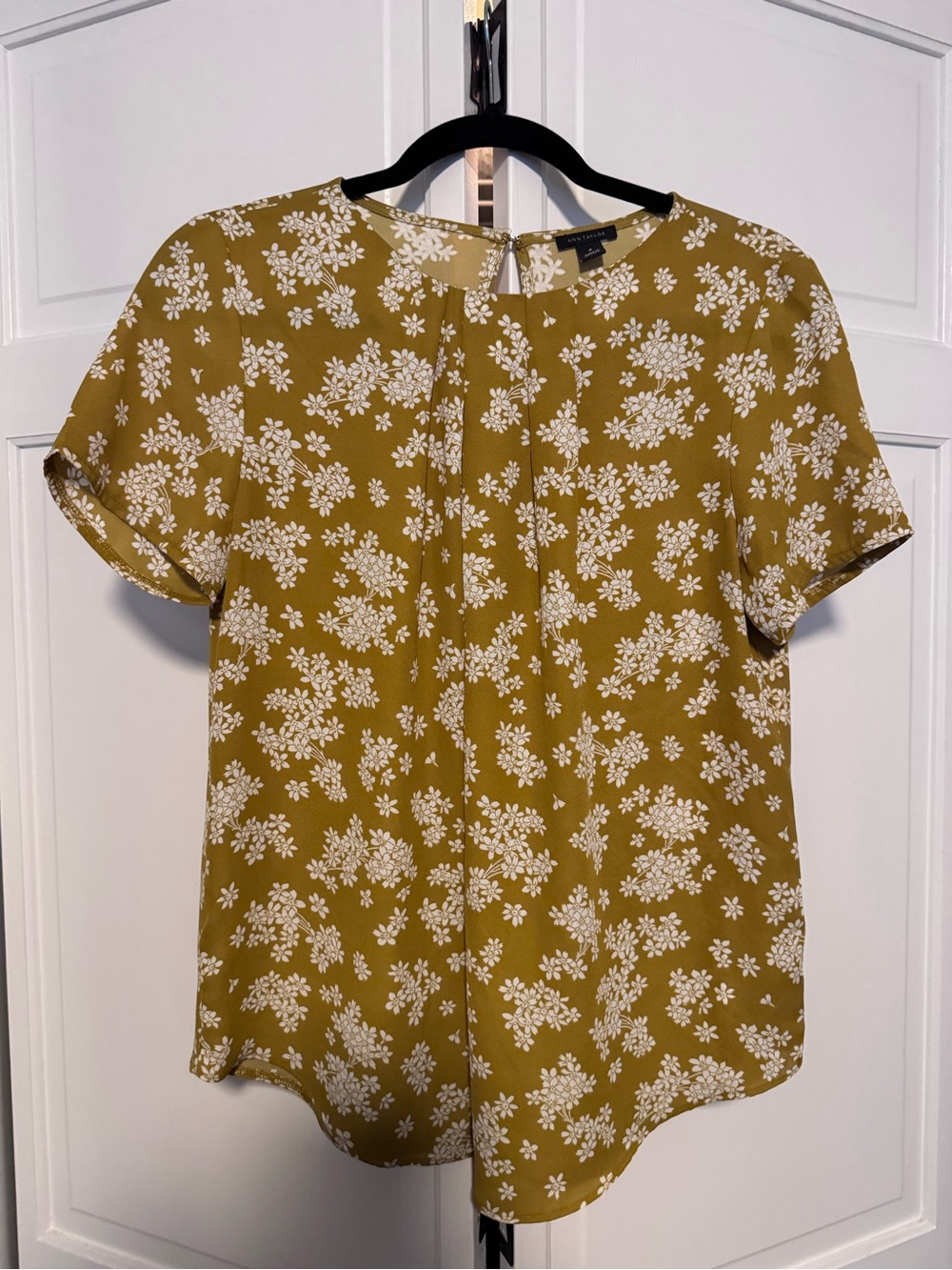 Ann Taylor Mustard Yellow Floral Short-Sleeve Blouse
